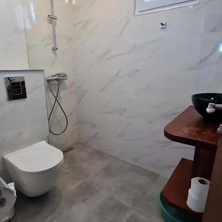 S Apartament *